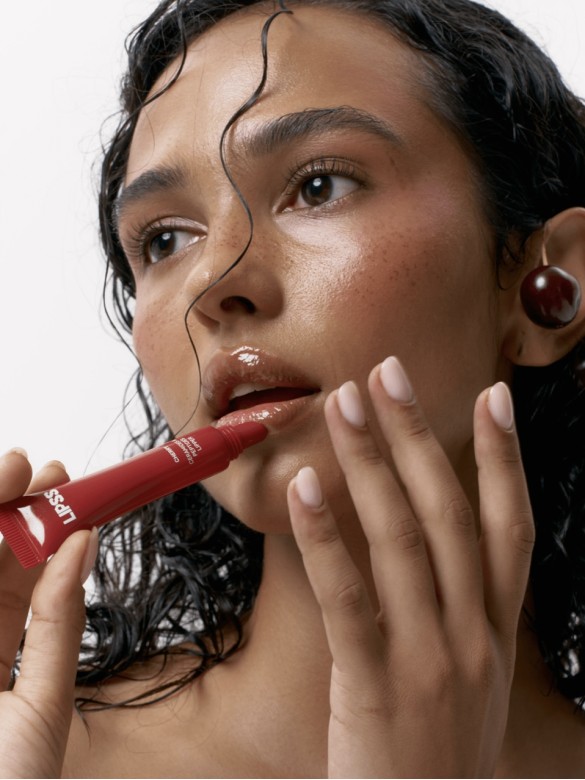 Блиск для губ Lips Cherry
