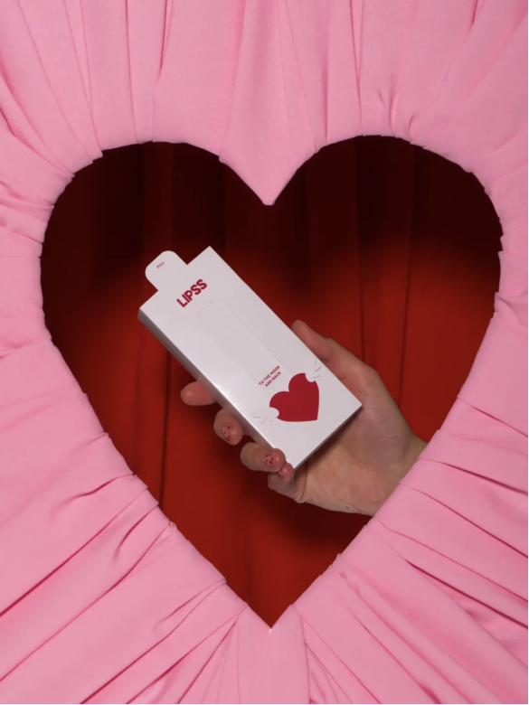 Блиск для губ Lips Be My Valentine
