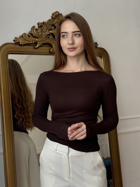 Кофтинка з драпіруванням коричнева